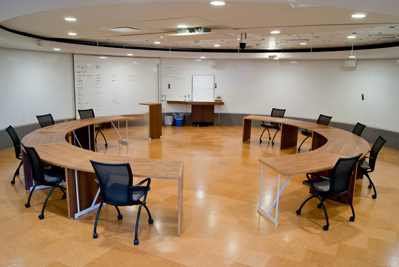 Maya Kiva Tables